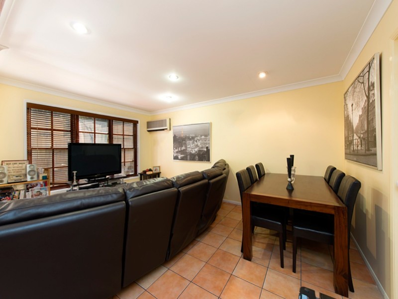 3/53 Sandford Street, St Lucia QLD 4067