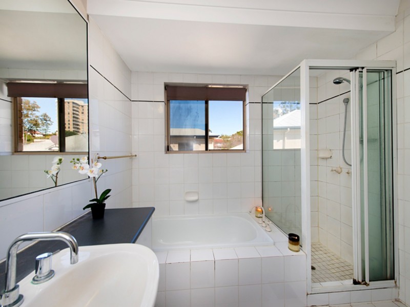 3/53 Sandford Street, St Lucia QLD 4067
