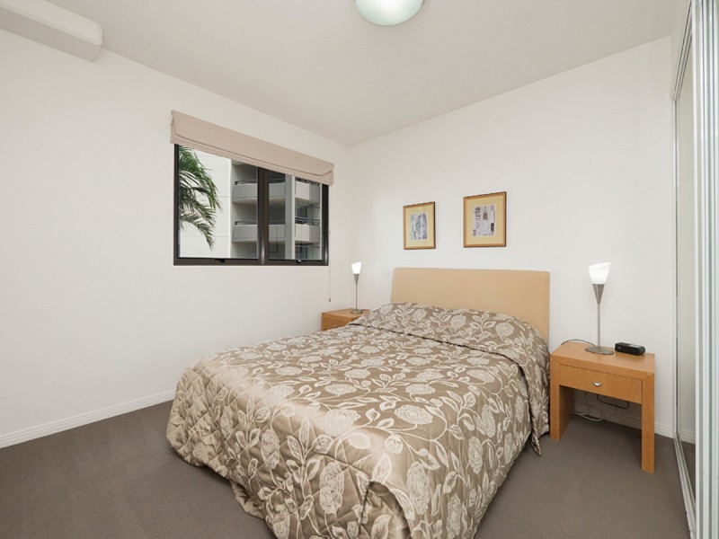 13/5-11 Chasely Street, Auchenflower QLD 4066