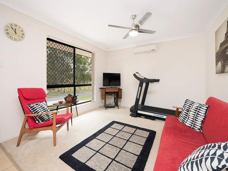 26 Sheldrake Place, Moggill QLD 4070