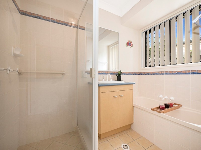 26 Sheldrake Place, Moggill QLD 4070