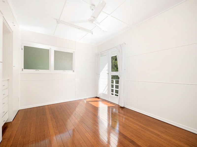 48 Broseley Road, Toowong QLD 4066