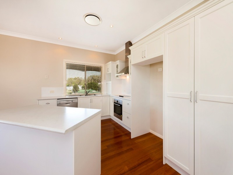 1 Torwood Court, Ferny Hills QLD 4055