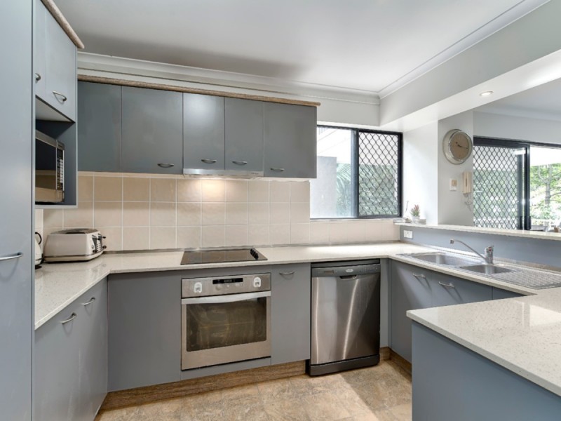 5/27 Campbell Street, Toowong QLD 4066