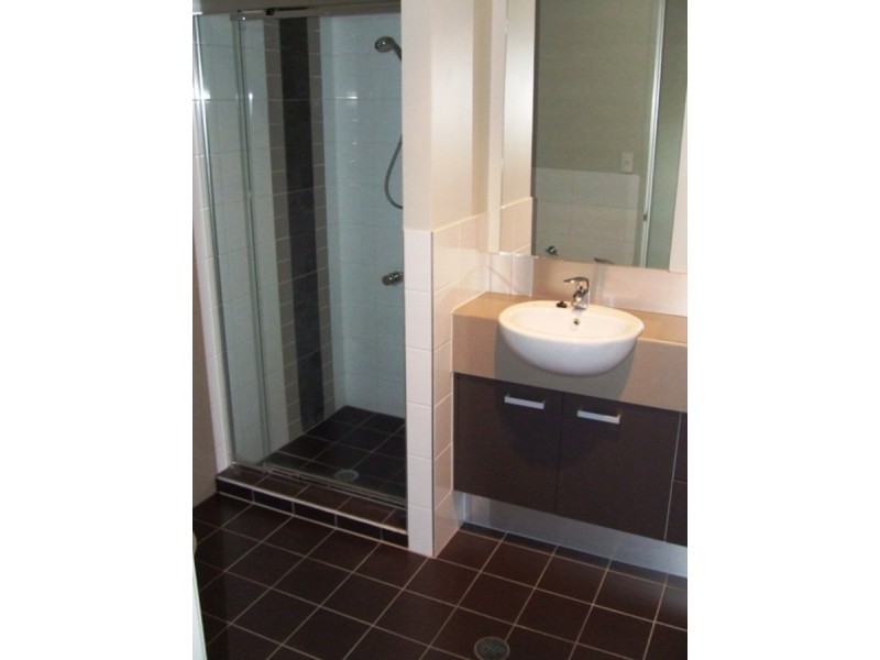 4/1 Sovereign Street, Indooroopilly QLD 4068