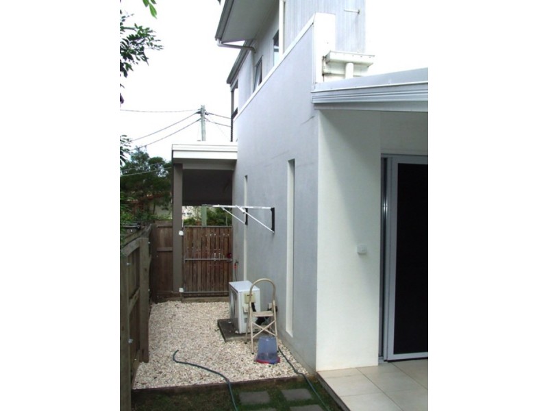 4/1 Sovereign Street, Indooroopilly QLD 4068