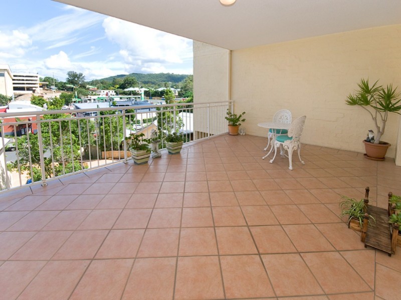 7/20 Underhill Avenue, Indooroopilly QLD 4068