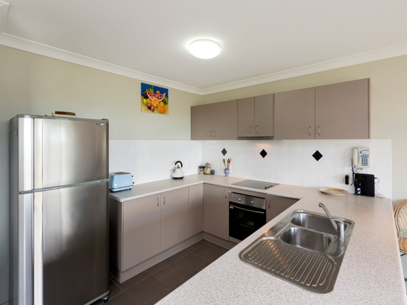 14 Ellerby Road, Moggill QLD 4070