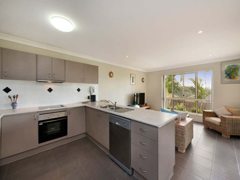 14 Ellerby Road, Moggill QLD 4070