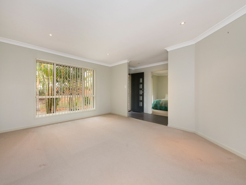 14 Ellerby Road, Moggill QLD 4070