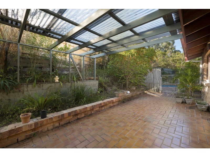 4 Pilin Place, Chapel Hill QLD 4069