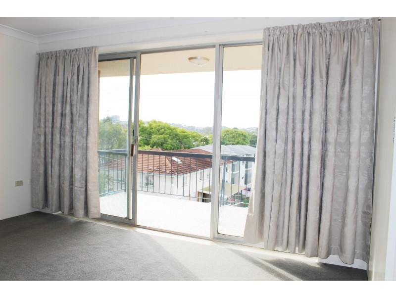 6/41 Sisley Street, St Lucia QLD 4067