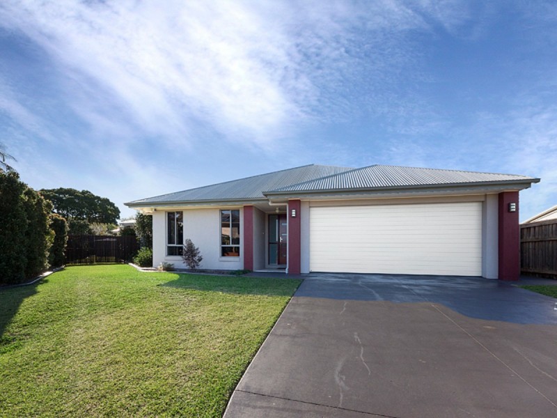 19 Cedar Wood Close, Moggill QLD 4070