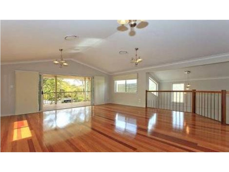 11 Kate Street, Indooroopilly QLD 4068