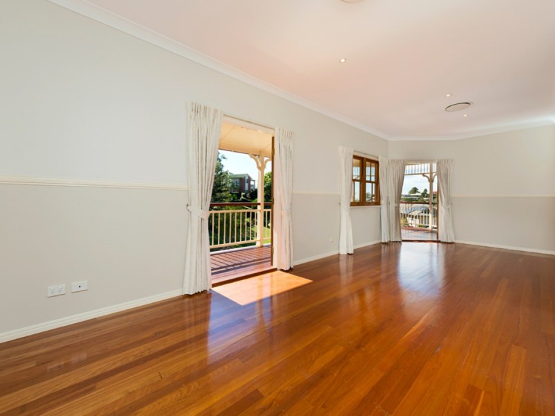 1 Torwood Court, Ferny Hills QLD 4055