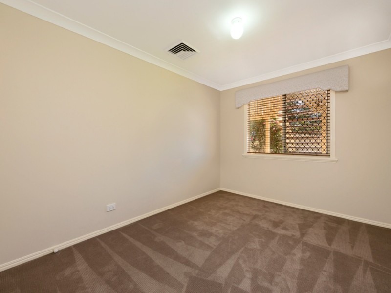 1 Torwood Court, Ferny Hills QLD 4055