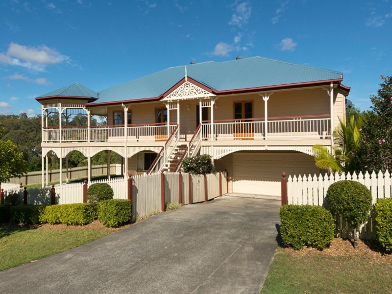 1 Torwood Court, Ferny Hills QLD 4055