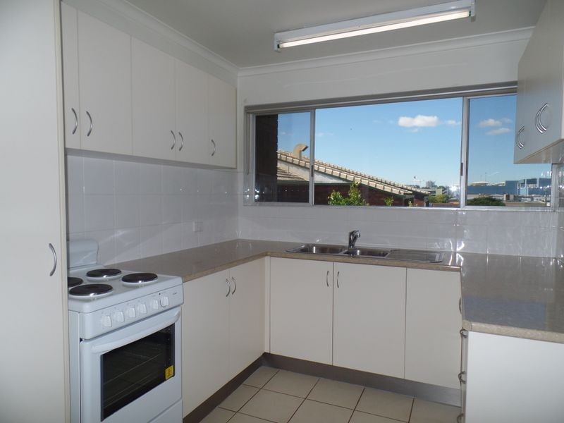 4/23 Maryvale Street, Toowong QLD 4066