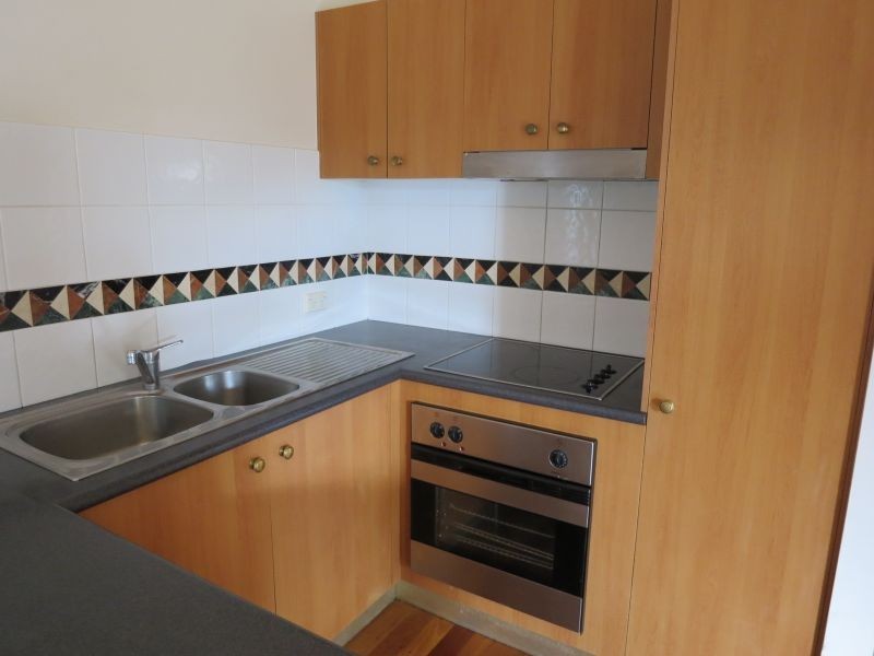 2/17 Alexandra Avenue, Taringa QLD 4068