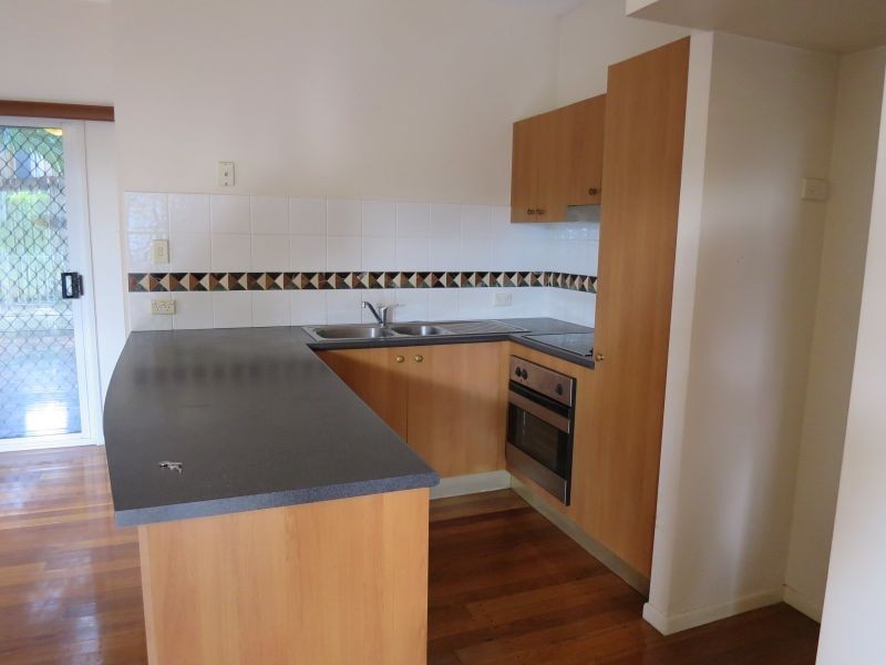 2/17 Alexandra Avenue, Taringa QLD 4068