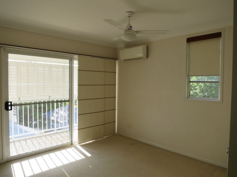 2/17 Alexandra Avenue, Taringa QLD 4068
