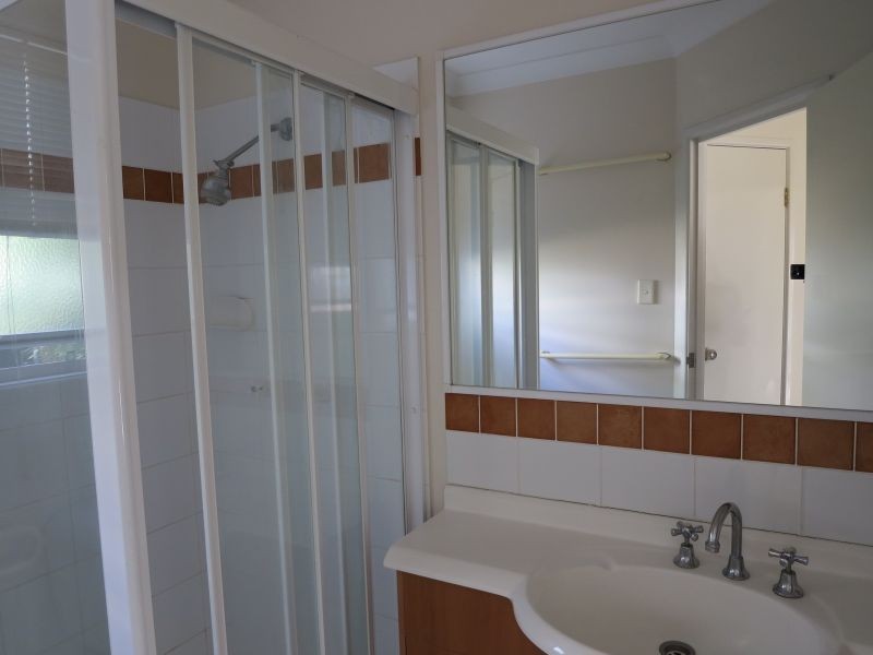 2/17 Alexandra Avenue, Taringa QLD 4068