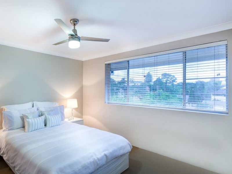8/160 Central Avenue, Indooroopilly QLD 4068