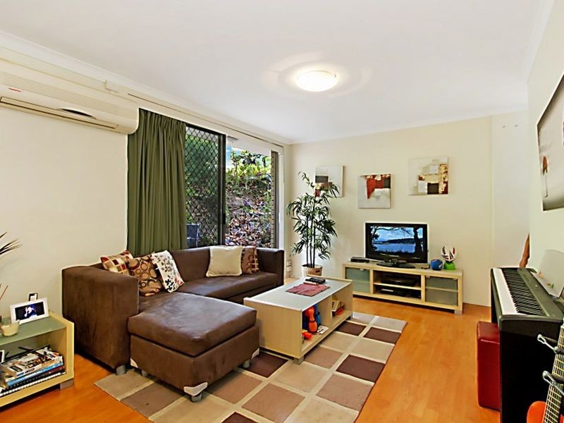 1/21 Mcilwraith Street, Auchenflower QLD 4066