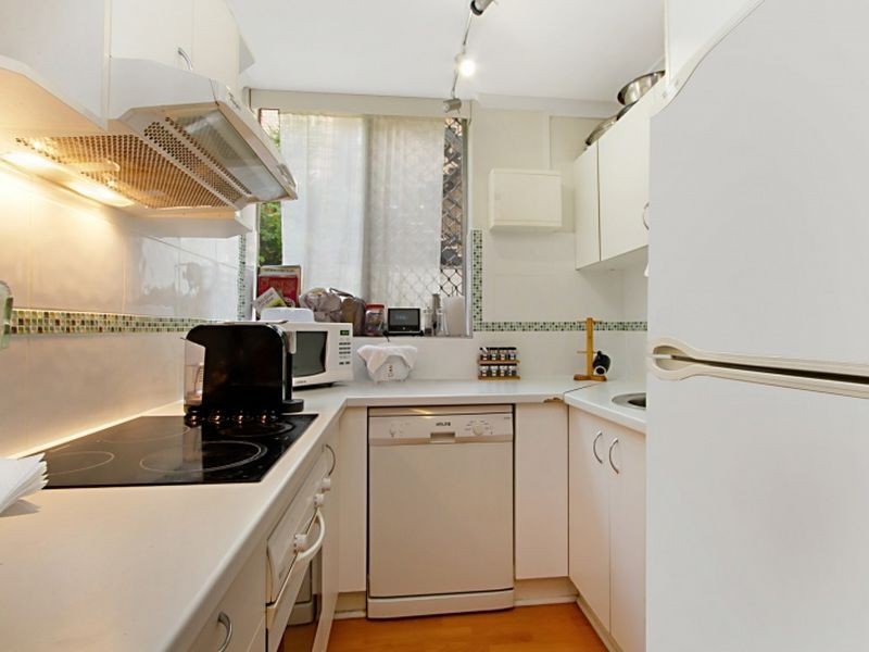 1/21 Mcilwraith Street, Auchenflower QLD 4066