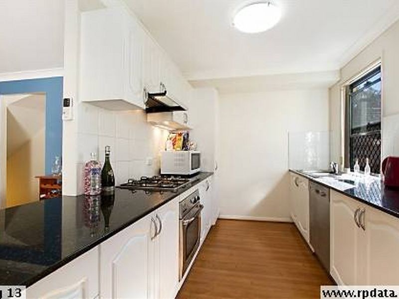2/48 Cunningham Street, Taringa QLD 4068