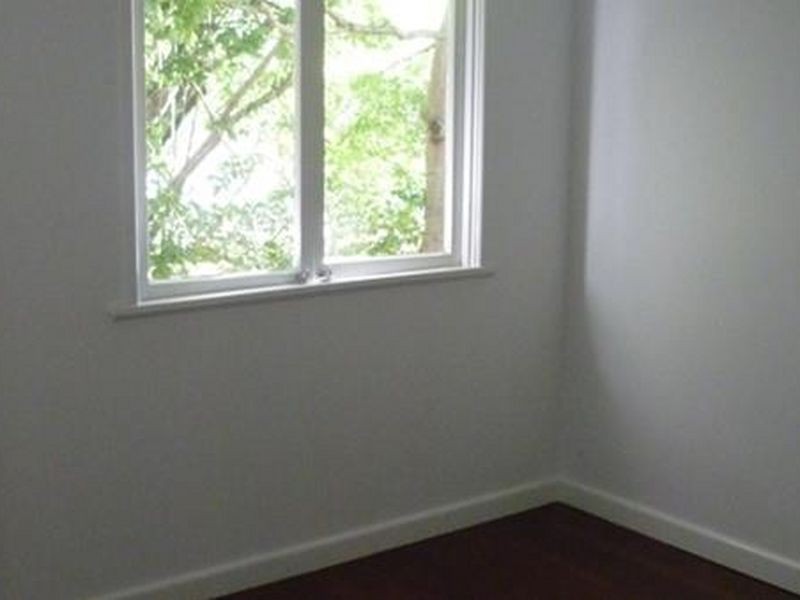 4/159 Sir Fred Schonell Drive, St Lucia QLD 4067