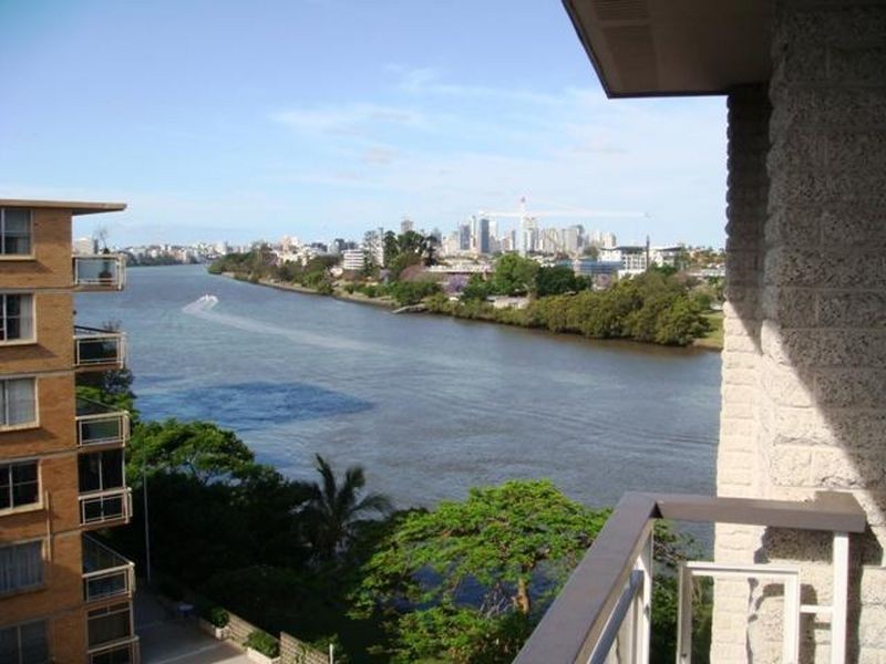 21/26 Brisbane Street, Toowong QLD 4066