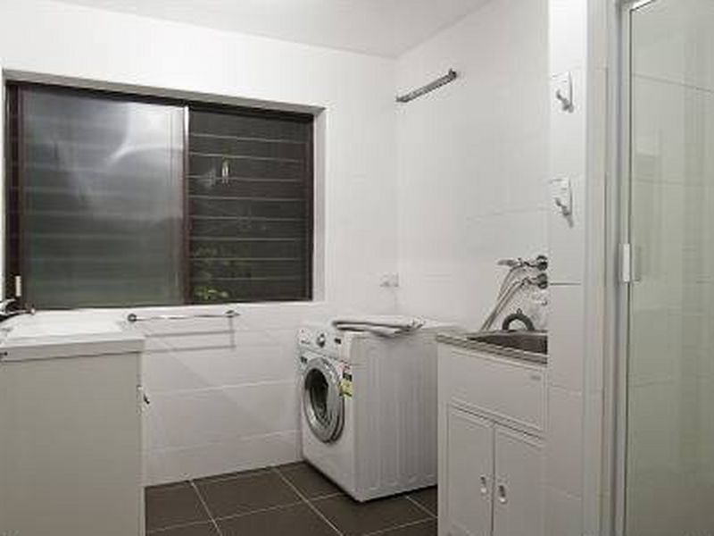 3/54 Elizabeth Street, Toowong QLD 4066