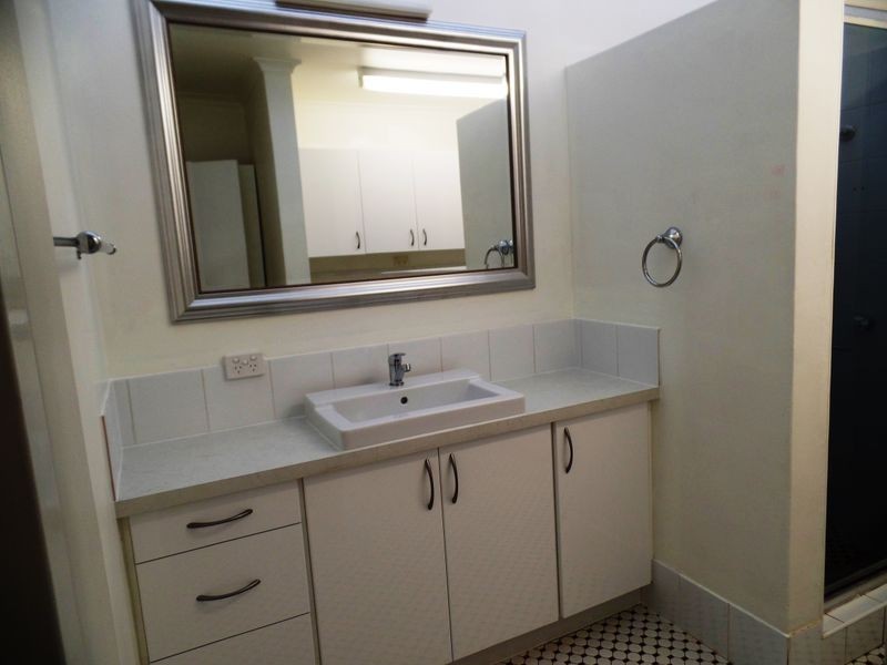 3/7 Elizabeth Street, Toowong QLD 4066