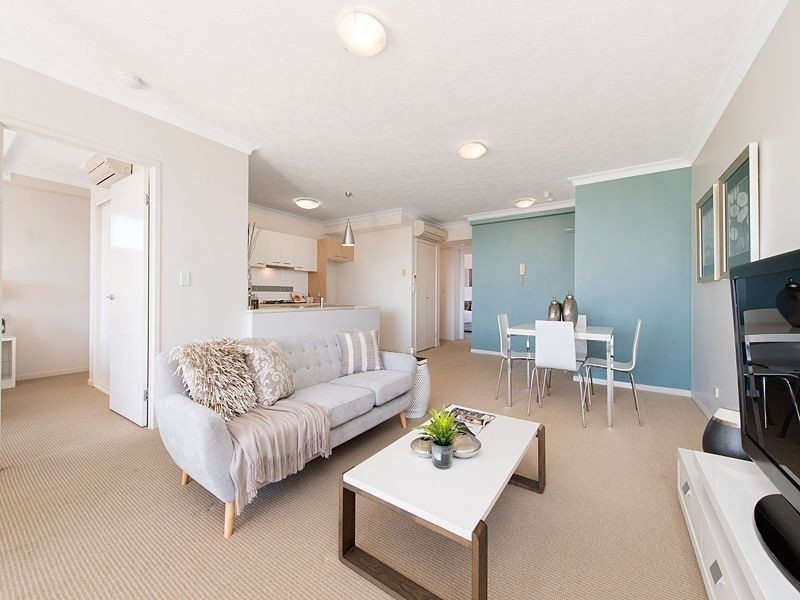 16/16 Grosvenor Road, Indooroopilly QLD 4068