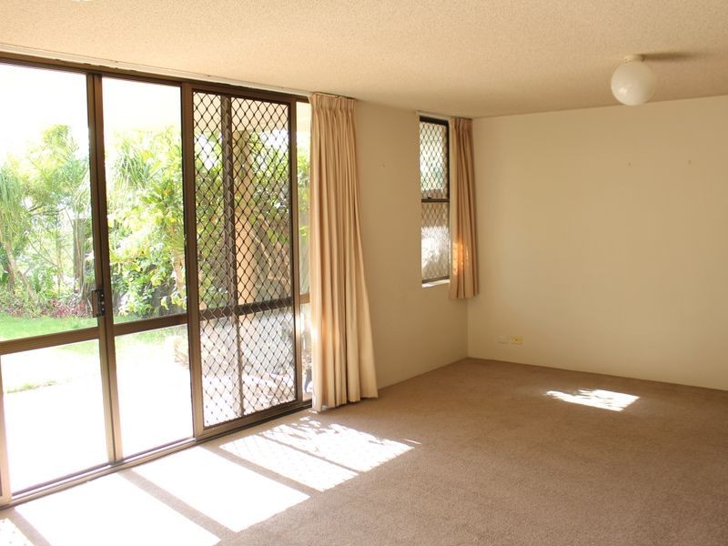 1/23 Bishop Street, St Lucia QLD 4067