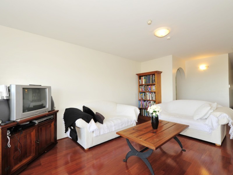 10/60 Bellevue Terrace, St Lucia QLD 4067