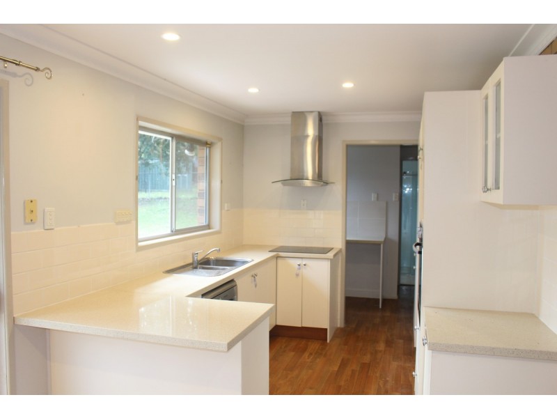 25 Anchusa Street, Bellbowrie QLD 4070