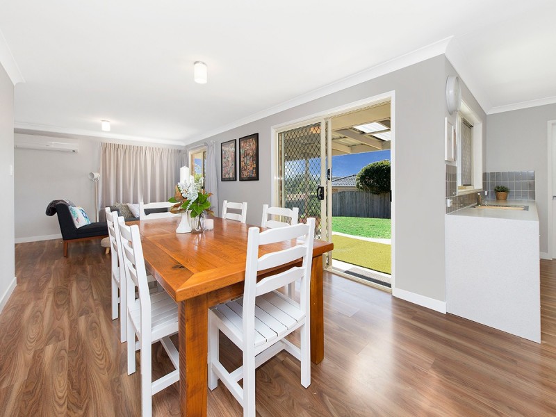 7 Volterra Place, Moggill QLD 4070