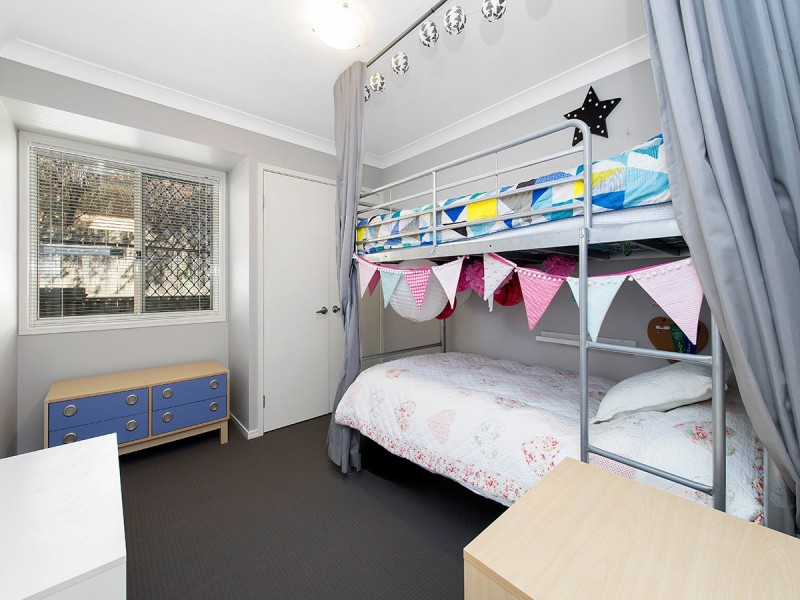 7 Volterra Place, Moggill QLD 4070