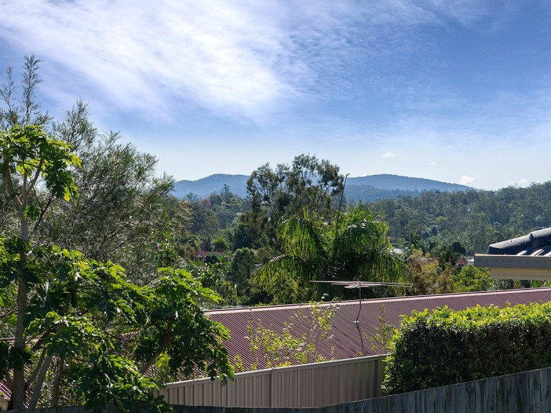 7 Volterra Place, Moggill QLD 4070