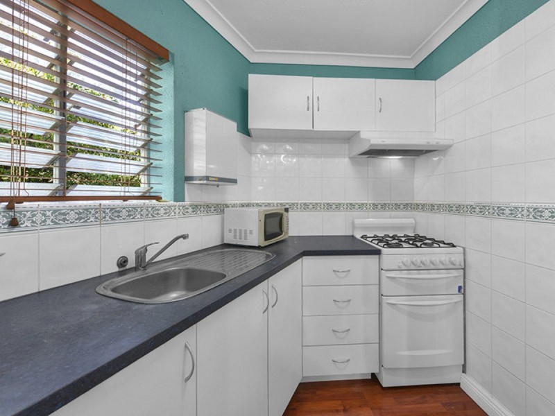 2/47 Harwood Street, Toowong QLD 4066