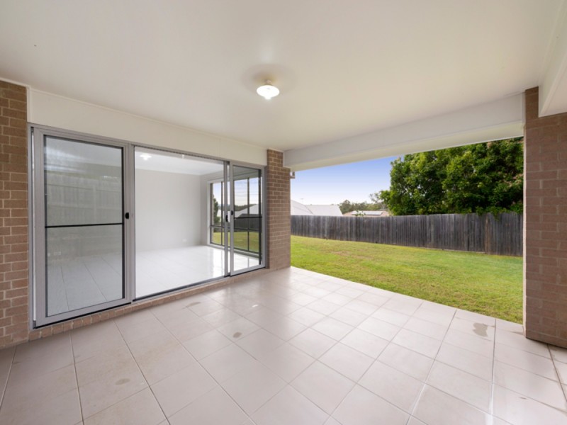 63 Pine County Place, Bellbowrie QLD 4070