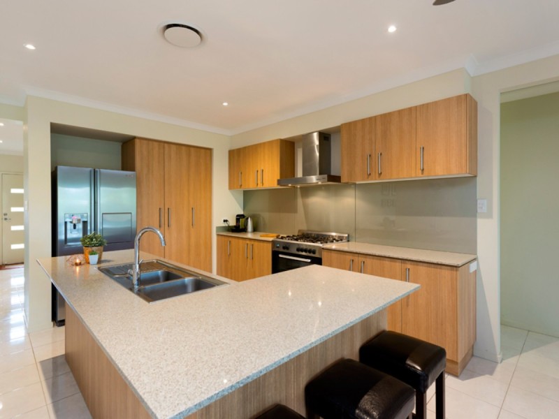 119 Beaufort Crescent, Moggill QLD 4070