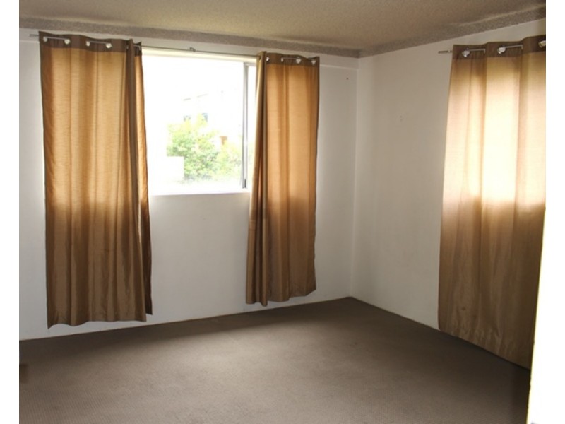 4/12 Foxton Street, Indooroopilly QLD 4068