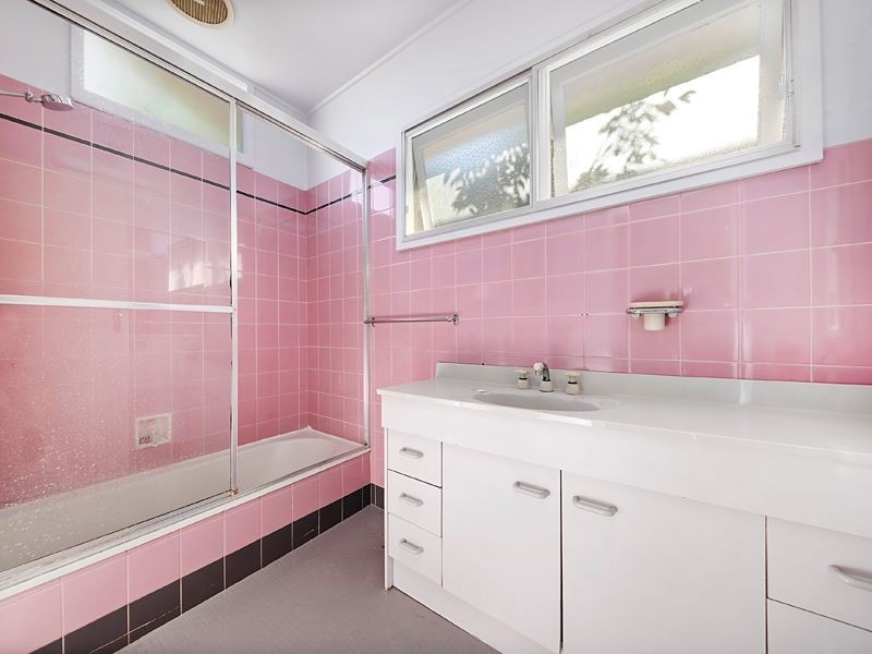 7 Turner Street, Indooroopilly QLD 4068