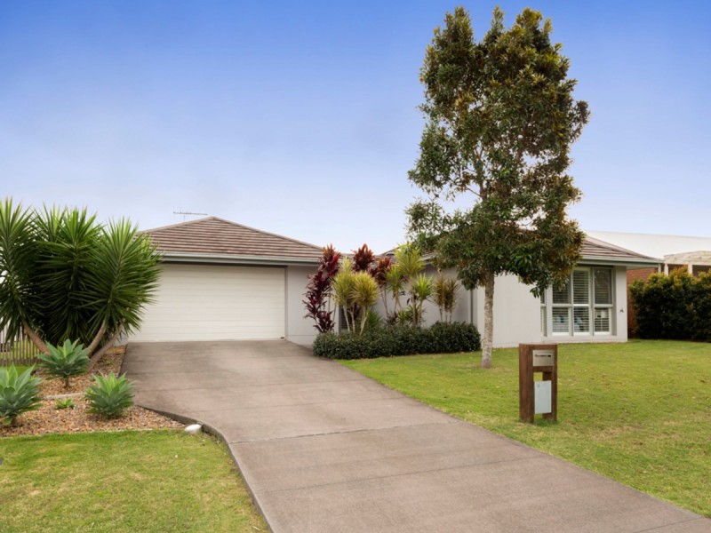 16 Spotted Gum Place, Moggill QLD 4070