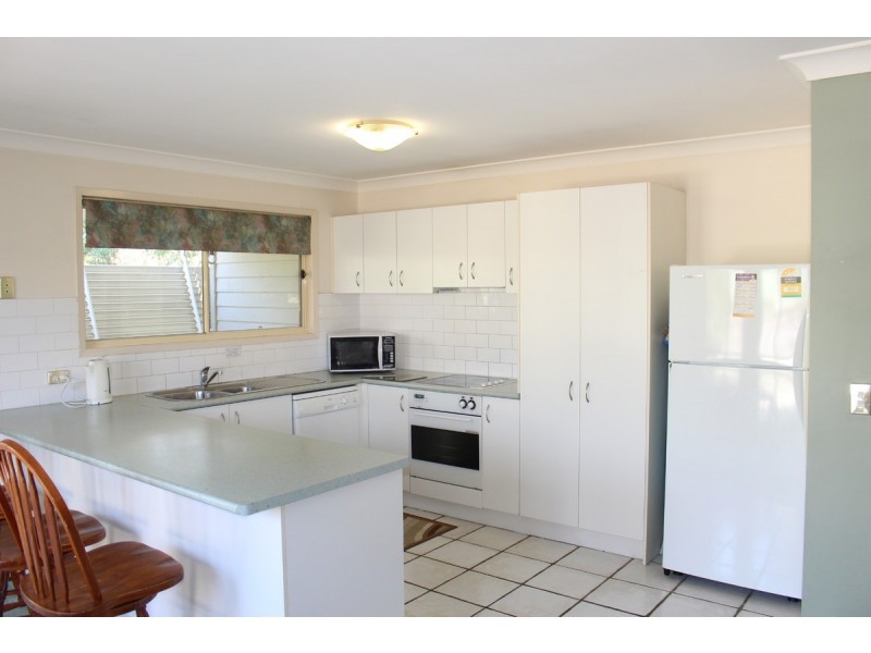 10/87 Russell Terrace, Indooroopilly QLD 4068