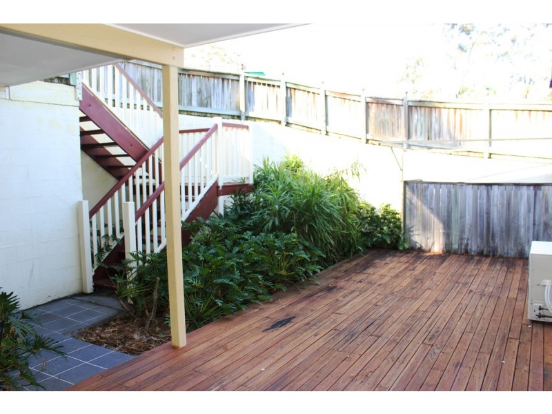 10/87 Russell Terrace, Indooroopilly QLD 4068