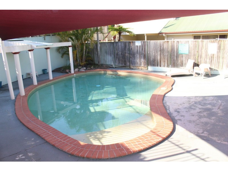 10/87 Russell Terrace, Indooroopilly QLD 4068